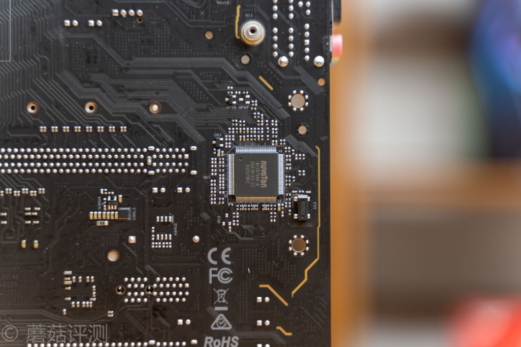 雷蛇华擎x570主板怎么样,华擎x570太极雷蛇定制款主板赏析