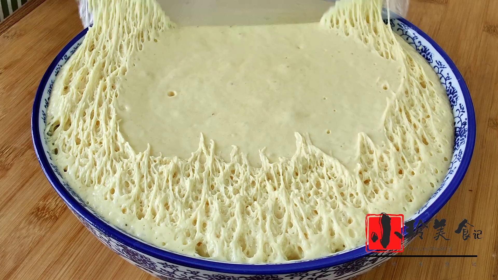 小米做的脆脆的米糕,纯小米牛奶糕做法