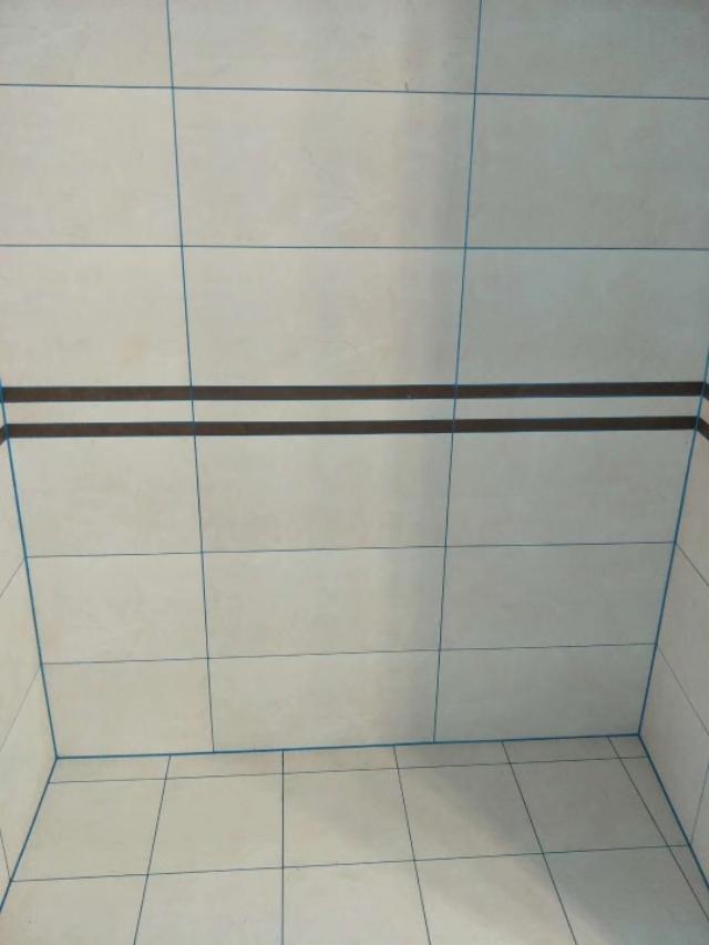 家庭用客厅美缝地砖适合多大尺寸,客厅美缝用美缝剂还是环氧彩砂