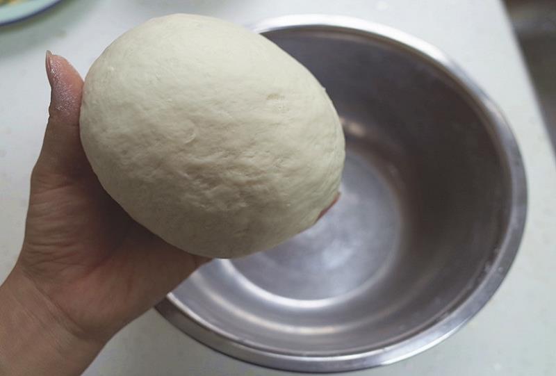 牛奶和面做馒头怎么做,用牛奶做的馒头松软好吃