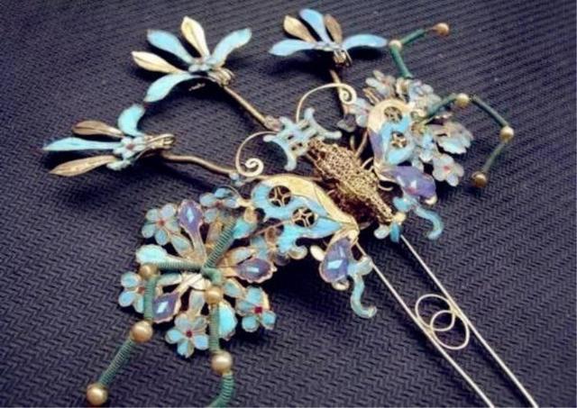 古代像梳子一样的头饰,古代女子的打扮