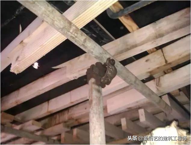 钢筋模板混凝土应注意质量要求,钢筋混凝土模板质量控制要点