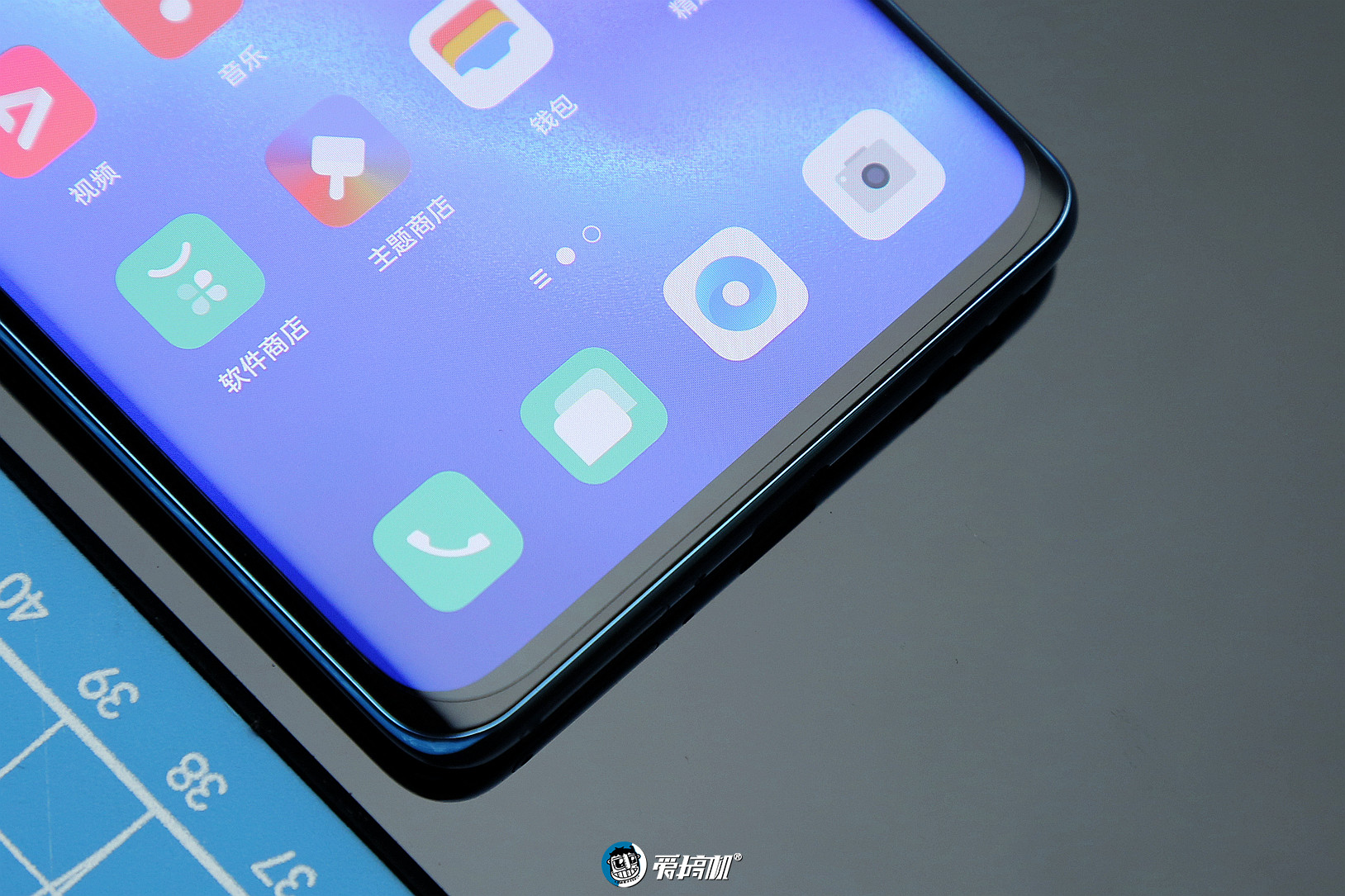 opporeno5pro体验评测帅薄朋克,opporeno5pro256g测评