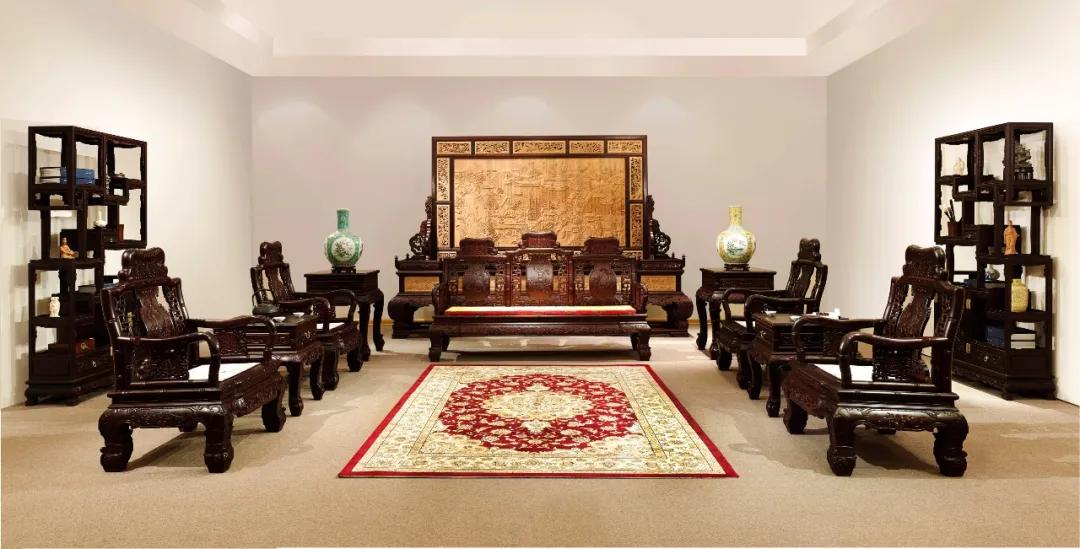 怎么鉴别红木家具用的什么木头,如何挑选红木家具的品质