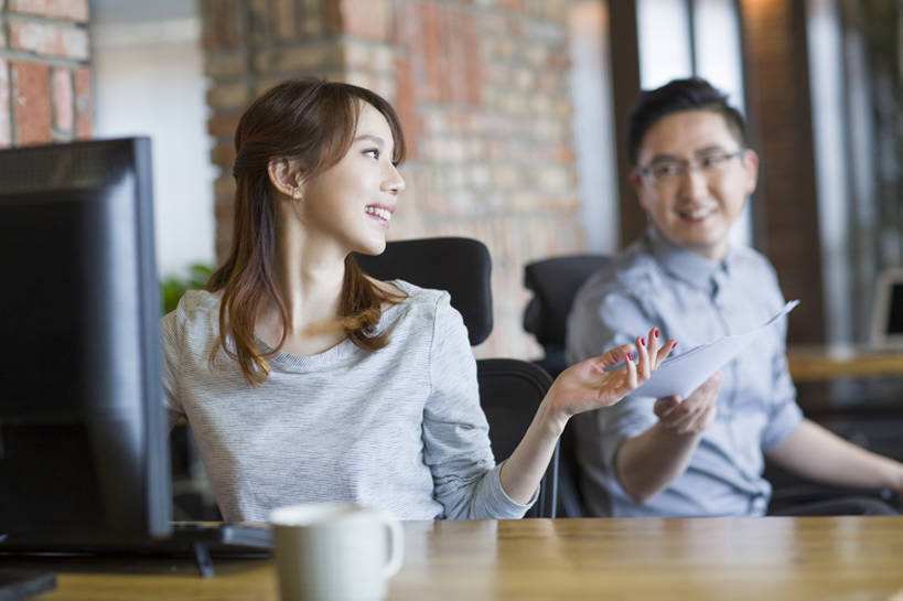 朋友问你做什么工作高情商回复,朋友说工作好难怎么高情商回答