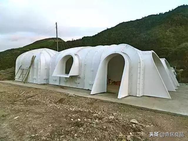 不玩爆改！外国设计师用一个“中国式窑洞”征服民宿界