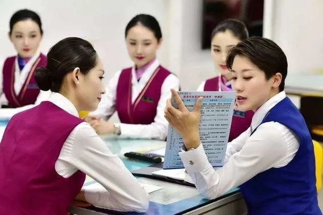 飞机上该知道的事,飞机上不知道的常识