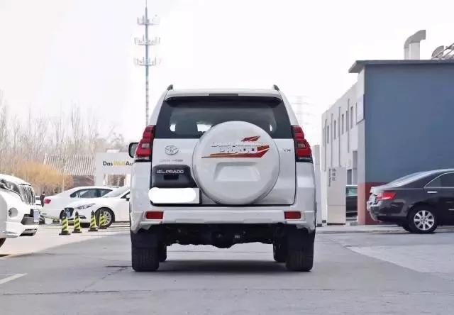 丰田霸道2023款顶配2.7排量落地价,丰田霸道2023款4000顶配落地价