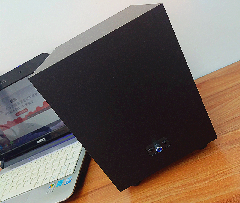 创新2.1音箱,顶级的2.0桌面音箱