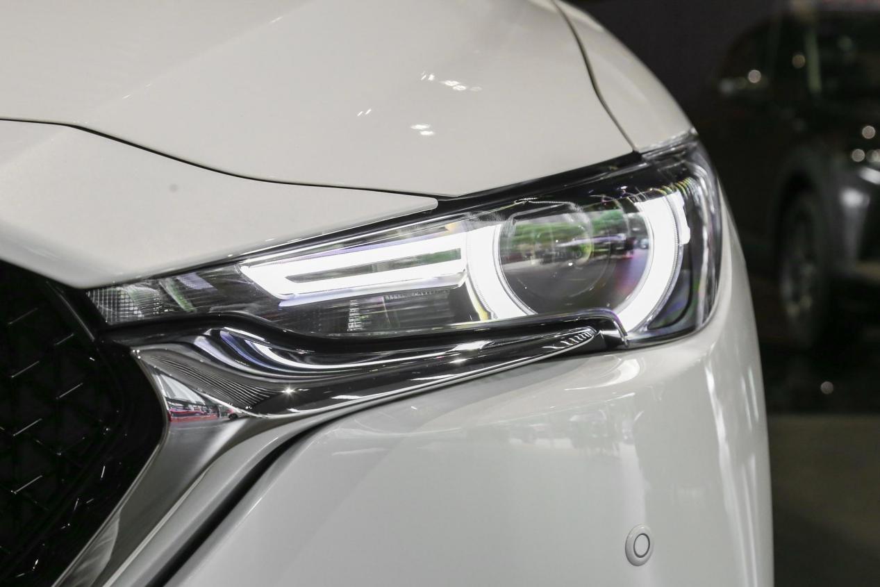 18万买马自达,18万买昂克赛拉