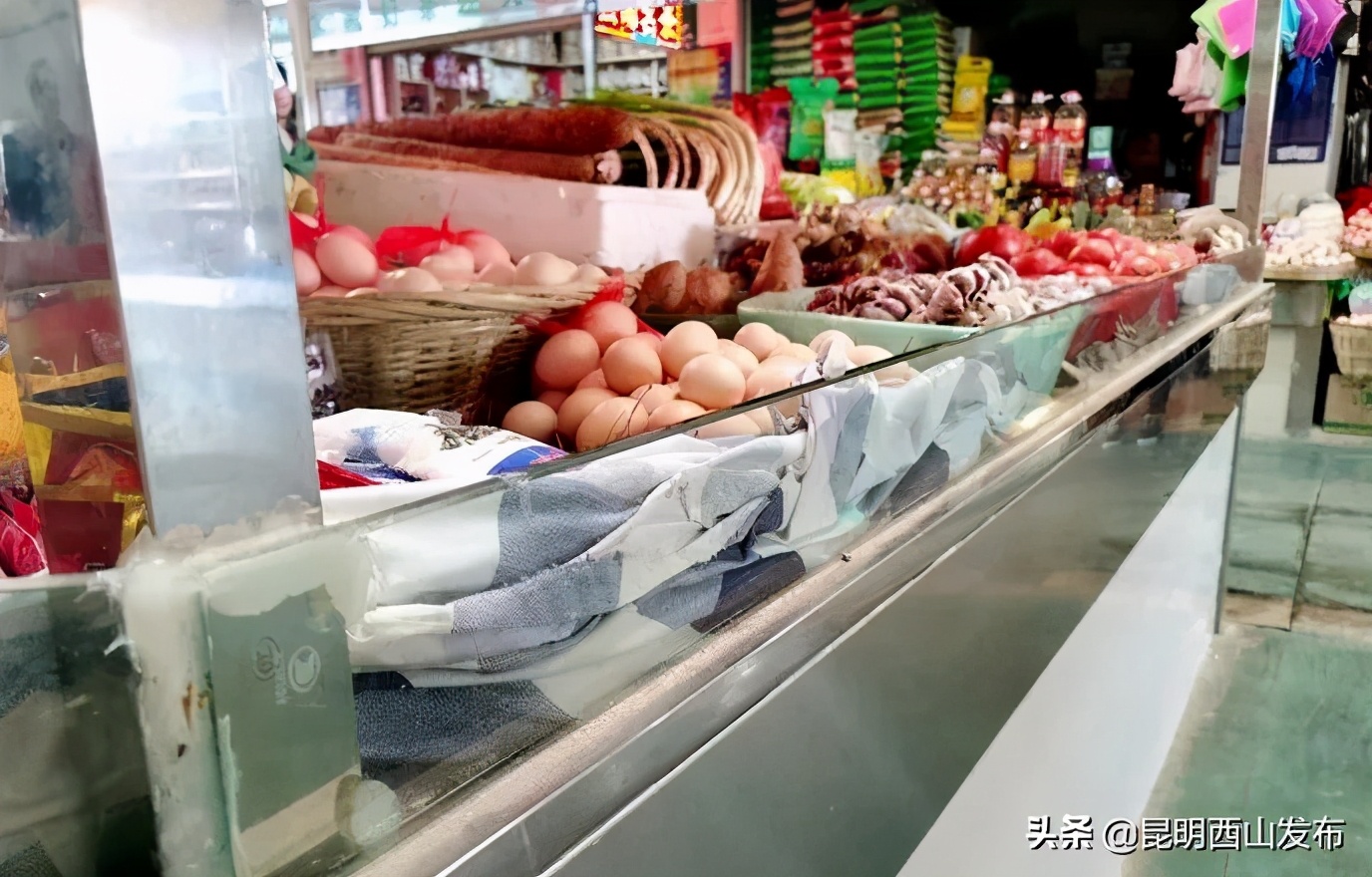 西山区创文工作报告,昆明市西山区创文