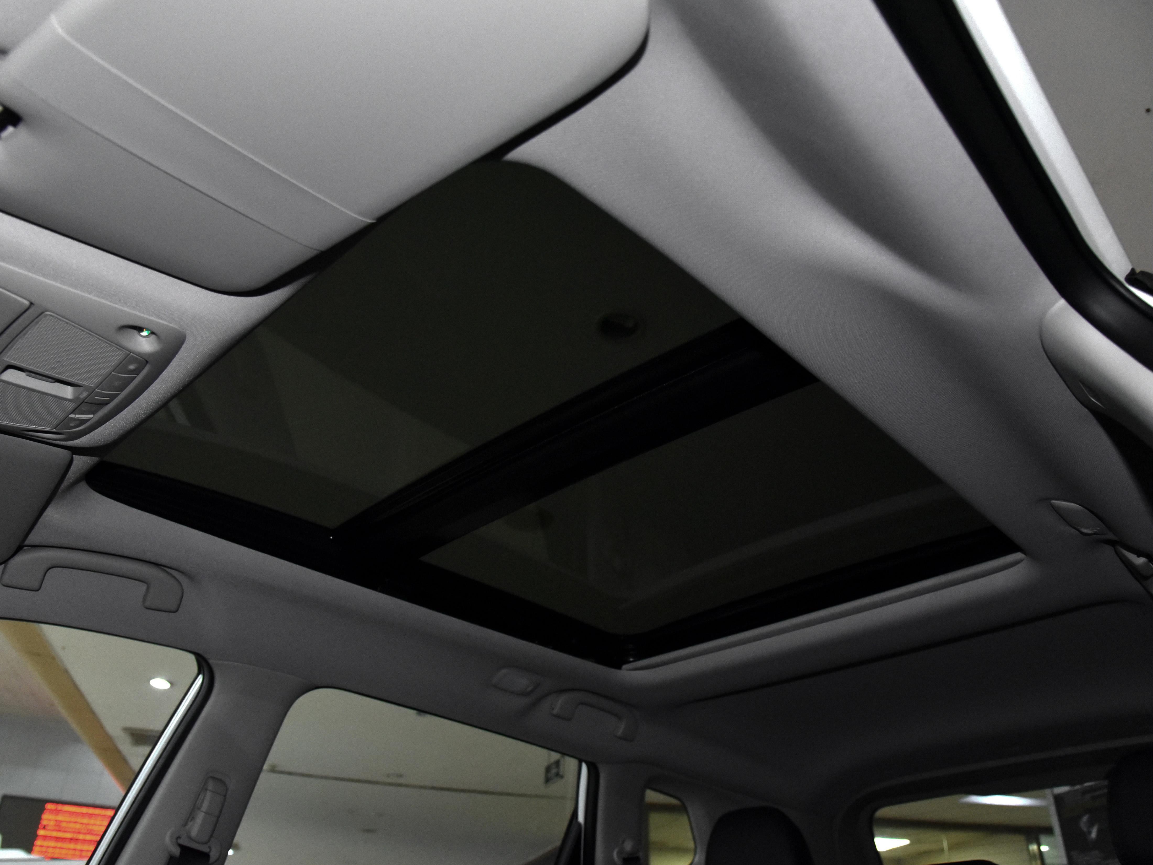 性价比最高的日系suv车奇骏,日产奇骏最便宜四驱suv车型