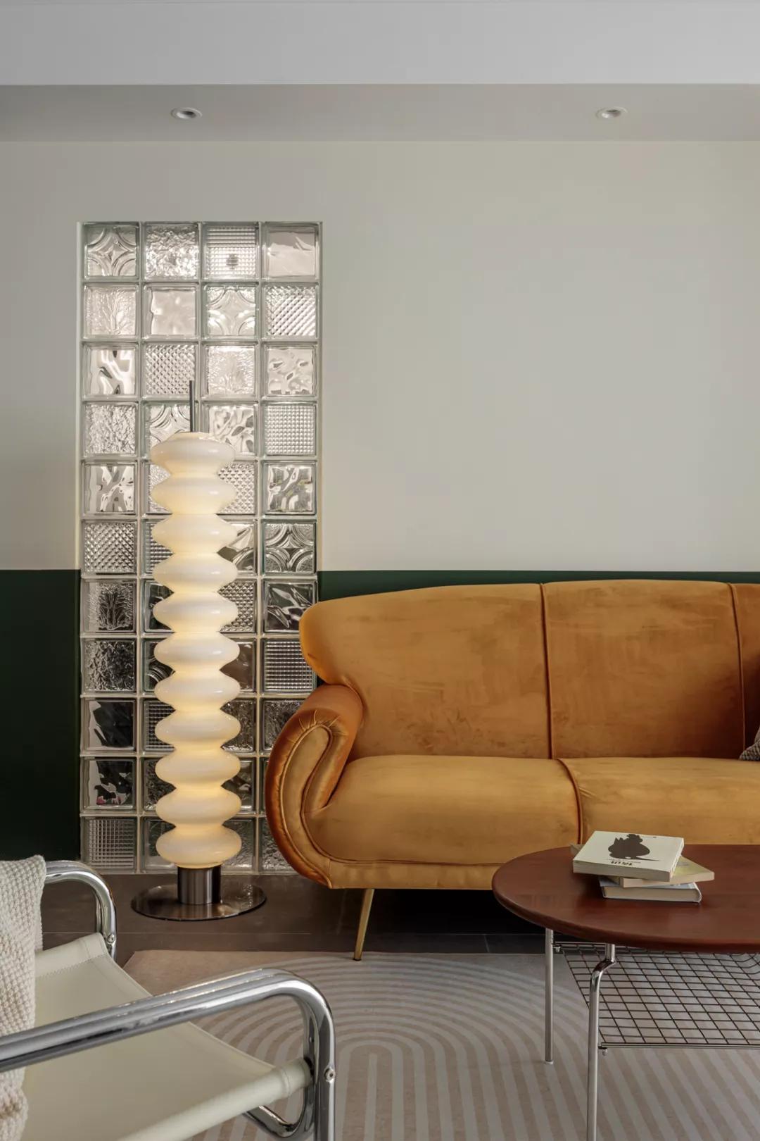 藏不住了!开室内窗,才是拯救90m²老旧二手房的终极大招