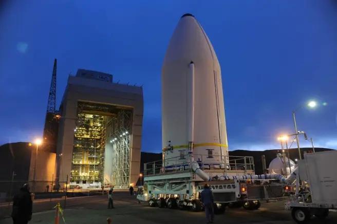 肩抗美国军星大任,前无古人的氢氧火箭教主—DeltaIV②