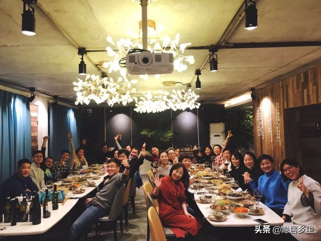 看皮影大戏逛美食大集,农村看大戏赶大集