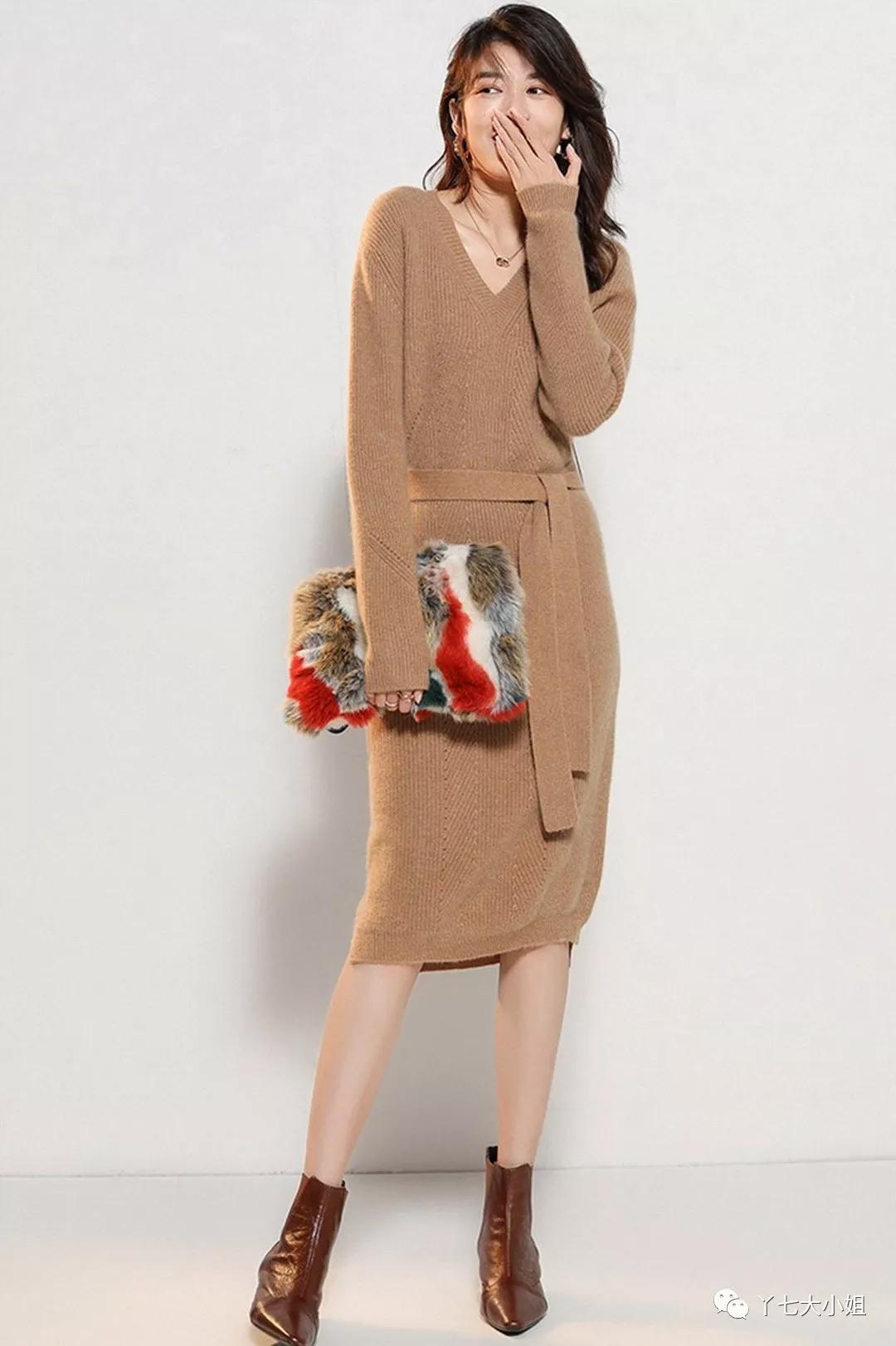 秋冬一定要穿出时髦贵气感,今年秋冬最时髦的颜色搭配