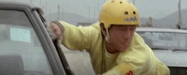 三十年过去了，不忍心再看成龙