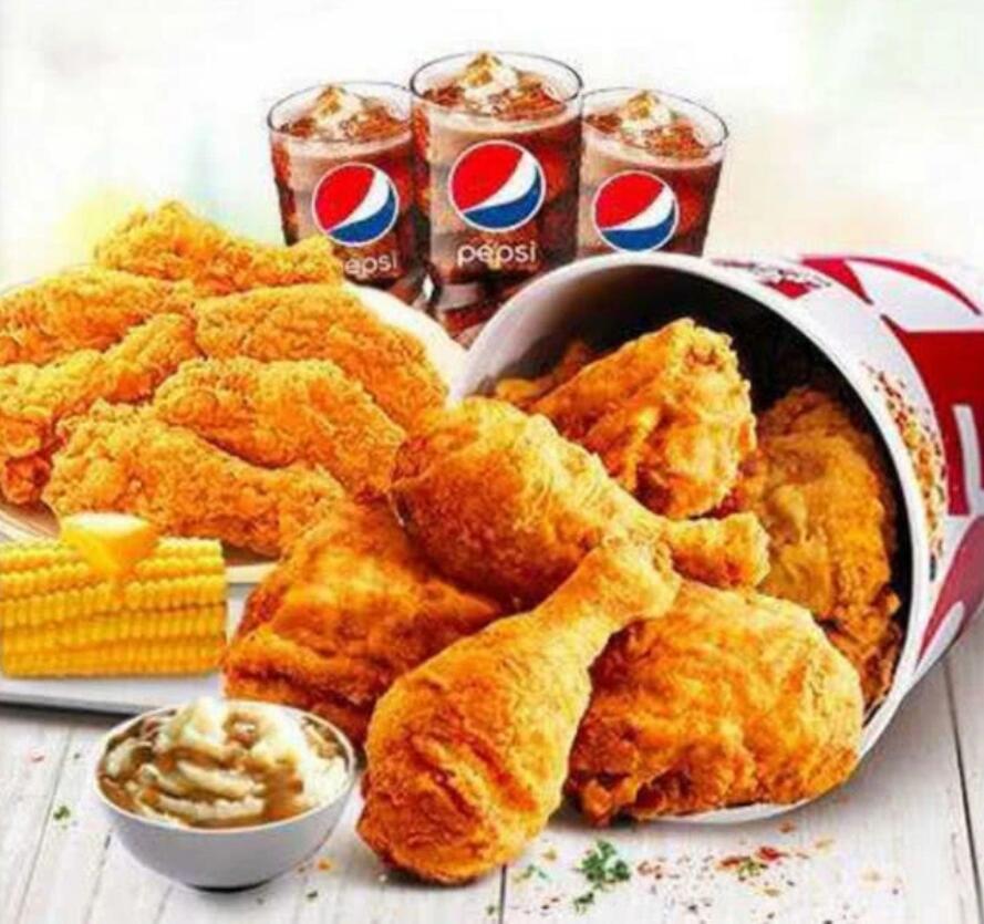 肯德基炸鸡买家秀,肯德基疯狂星期四肯德基全家桶