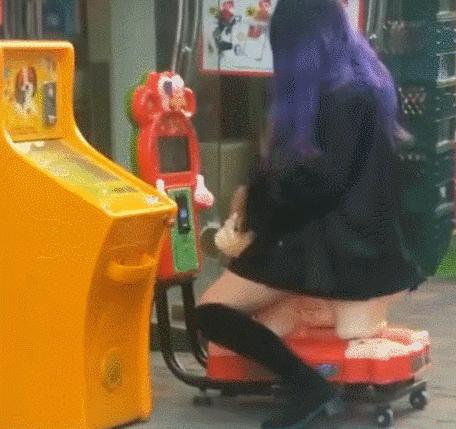 搞笑大哥爆笑图片,搞笑动图走一波