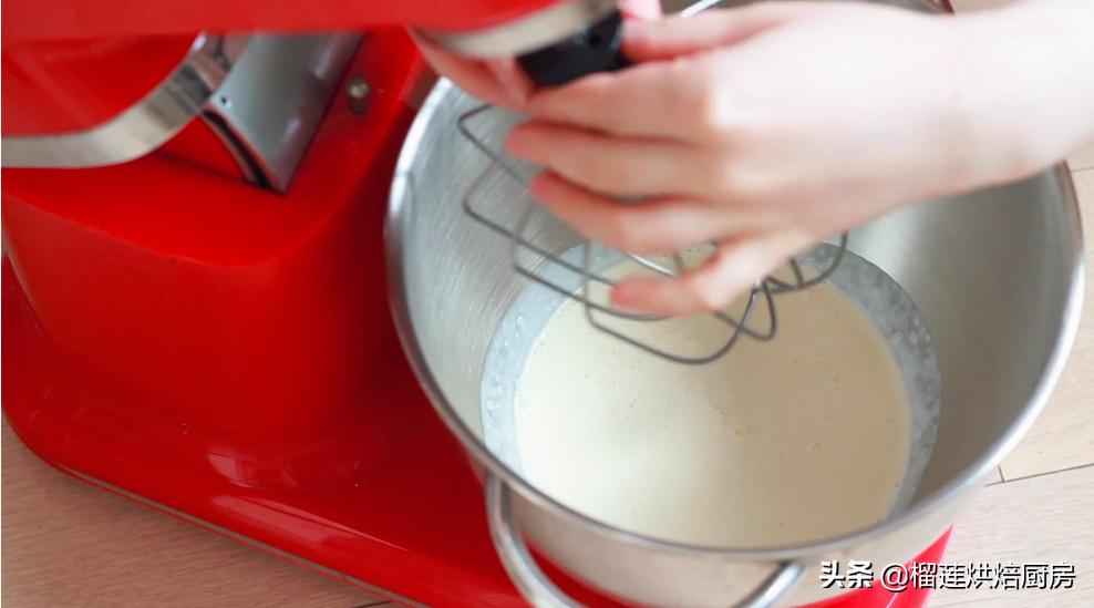 不用吉利丁不用烤箱做提拉米苏,没有手指饼干没有烤箱的提拉米苏