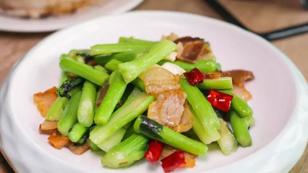 gucci香水线下店专柜赠品,gucci香水30ml送口红小样