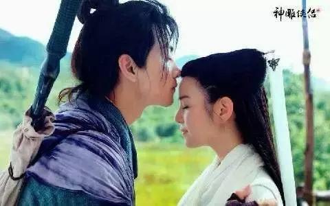 玄铁剑是谁的剑,玄铁重剑中的玄铁是什么构造