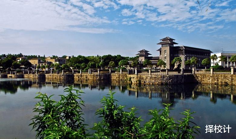 湖北文理学院力争2023年更名大学,湖北文理学院未来发展前景