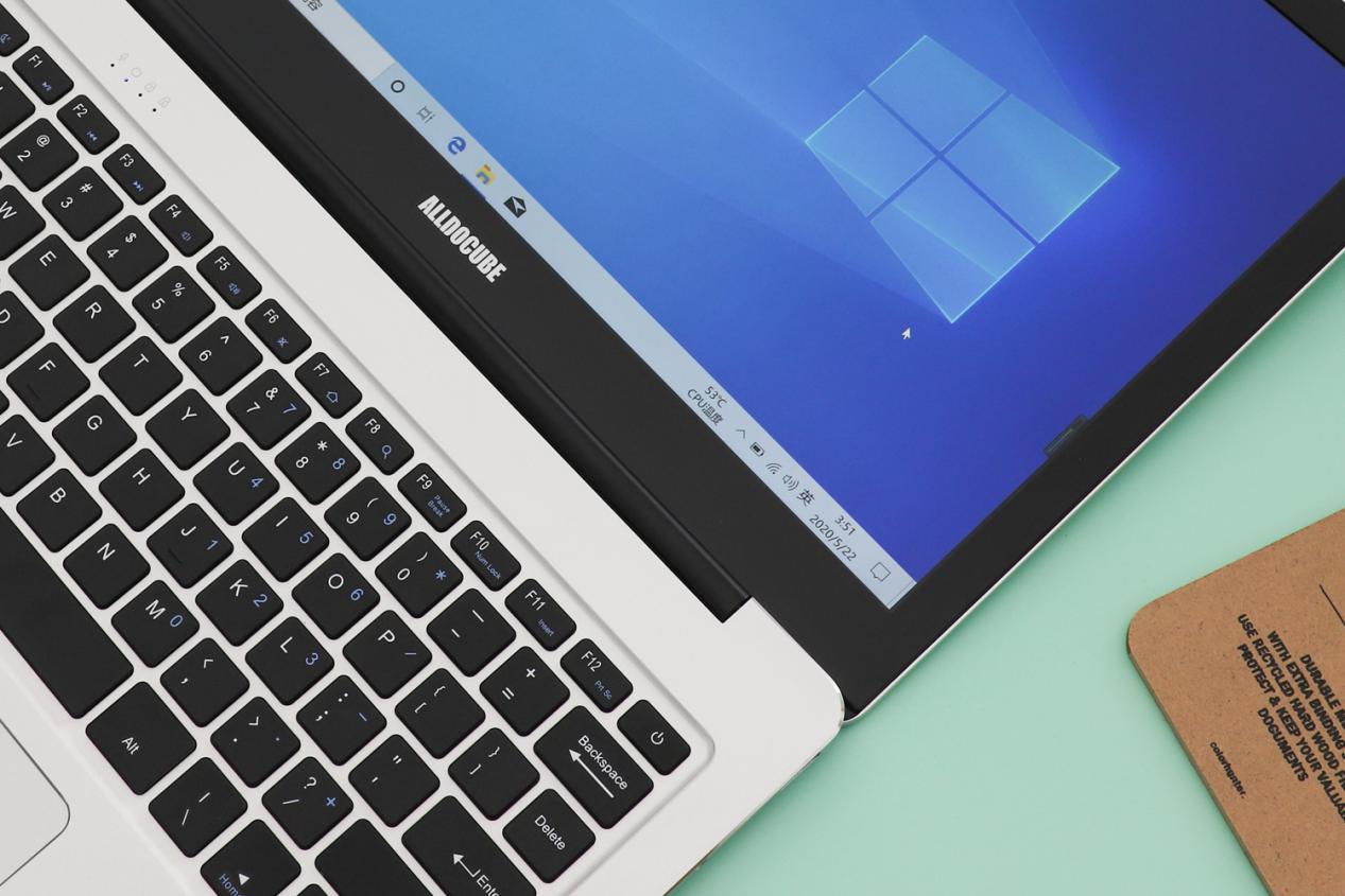 网课不翻车!把手里的iPad砸了吧,千元级3K分辨率笔记本不香?