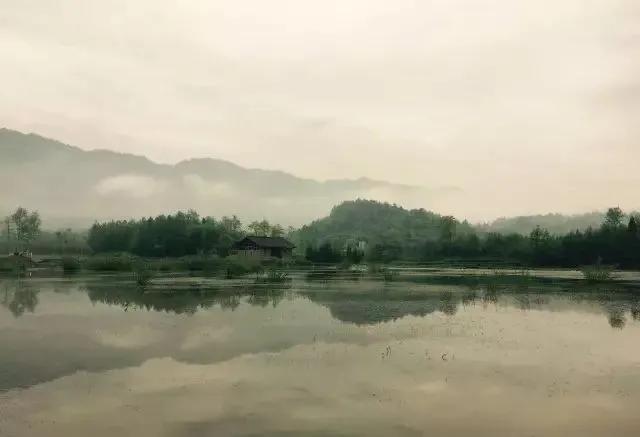 沸水何处觅芳踪？西游记里，白水湖边，灵秀呼之欲出