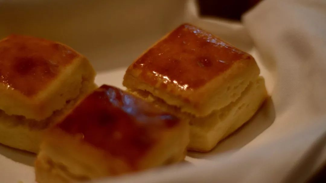 英国这个美食荒漠上，下午茶是棵仙人掌