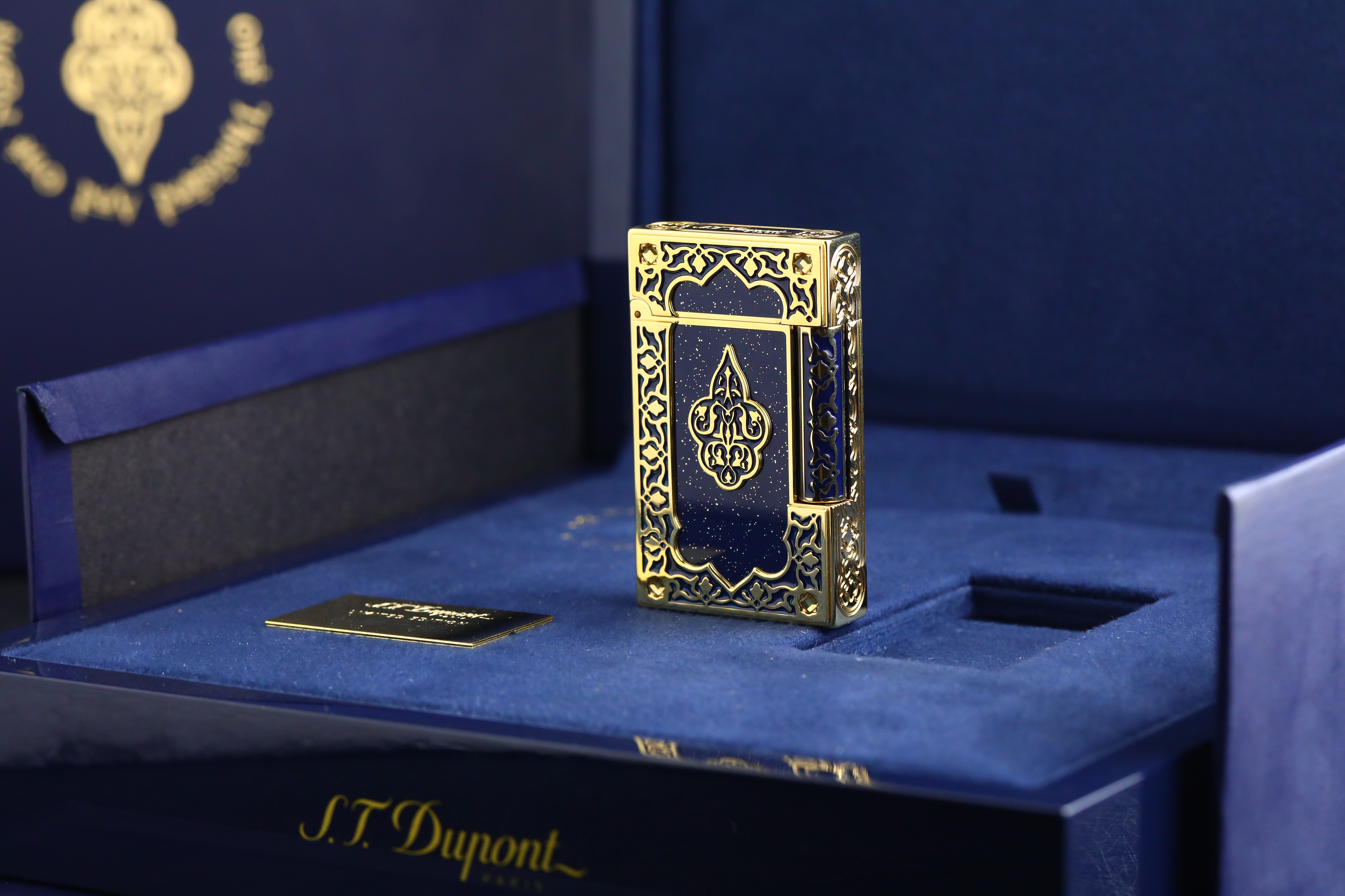 都彭限量版打火机 (都彭打火机70周年限量款)