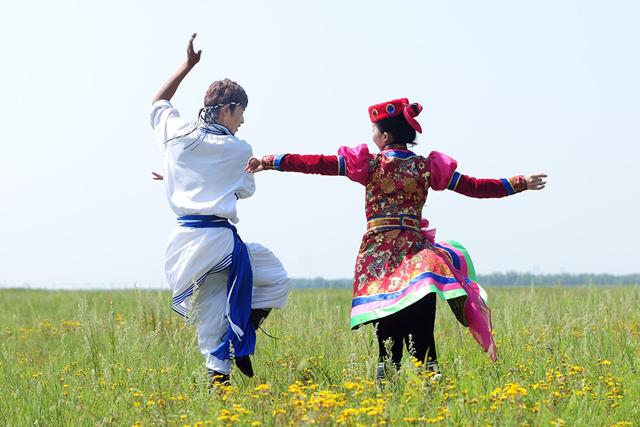 蒙古族安代舞是什么意思,蒙古族安代舞代表作
