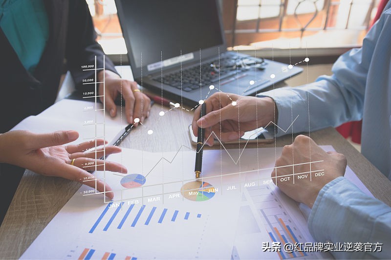 吕本现企业管理:用制度管人,用情感留人!别弄错了,值得一看