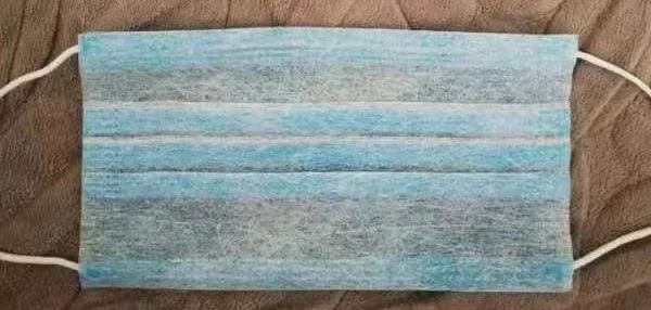 20多家工厂除夕加班赶制口罩,严查假口罩38万