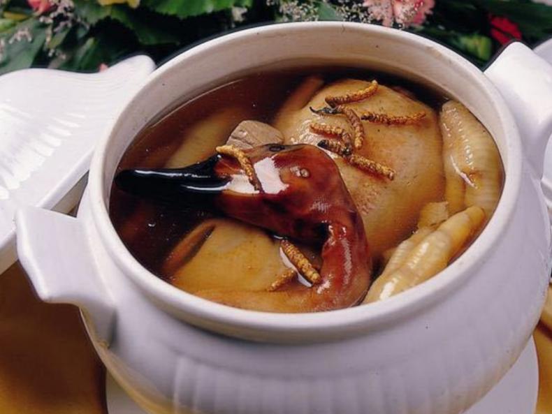 山药冬虫夏草炖鸡,冬虫夏草炖母鸡的做法