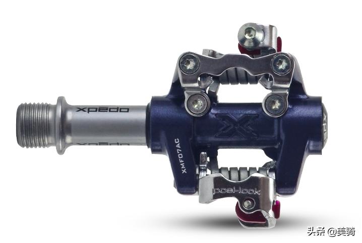 山地车脚踏非锁脚哪种好,山地车自锁脚踏测评