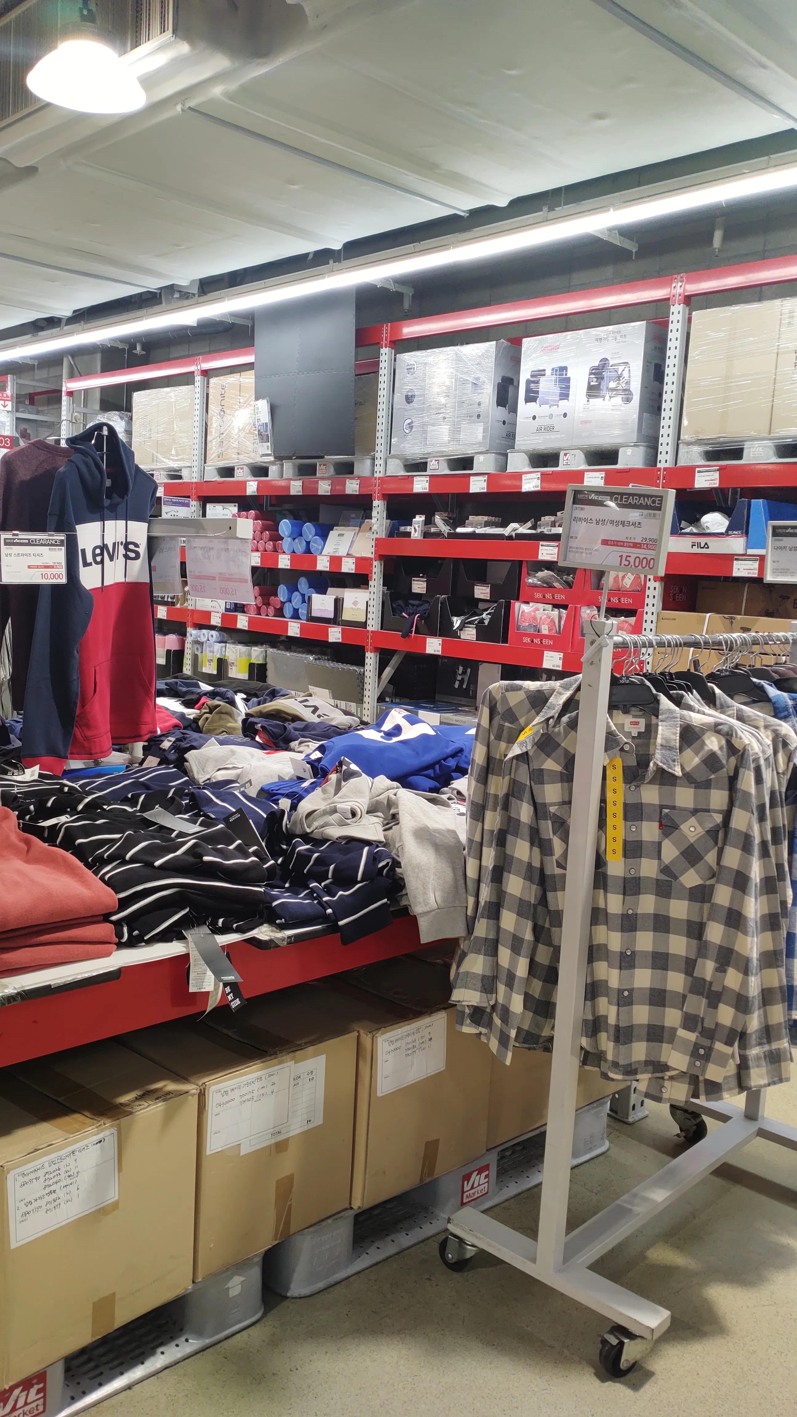 首尔layered咖啡,首尔很多萨摩耶的地方