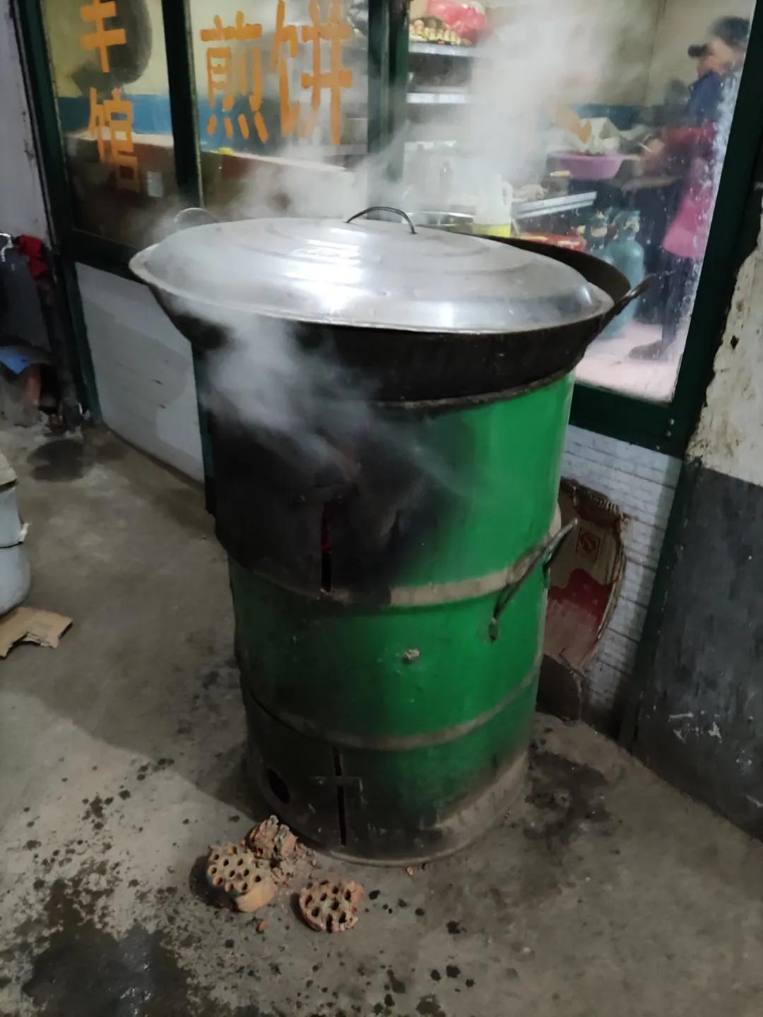 杨村网红煎饼,杨村煎饼果子