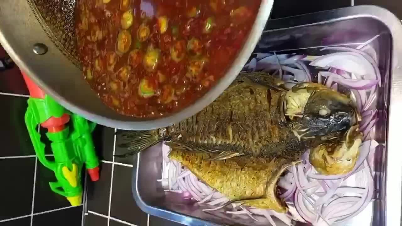 四川麻辣烤鱼酱的做法,正宗烤鱼做法红油