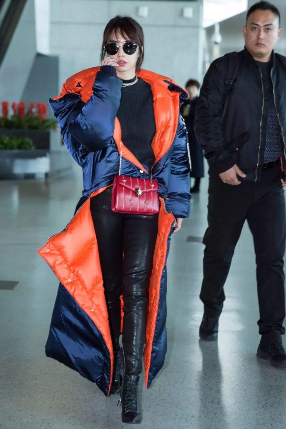 杨紫宋轶,宋轶羽绒服粉色