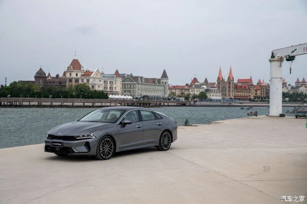 为什么说凯迪拉克性价比高,凯酷为什么买的人少