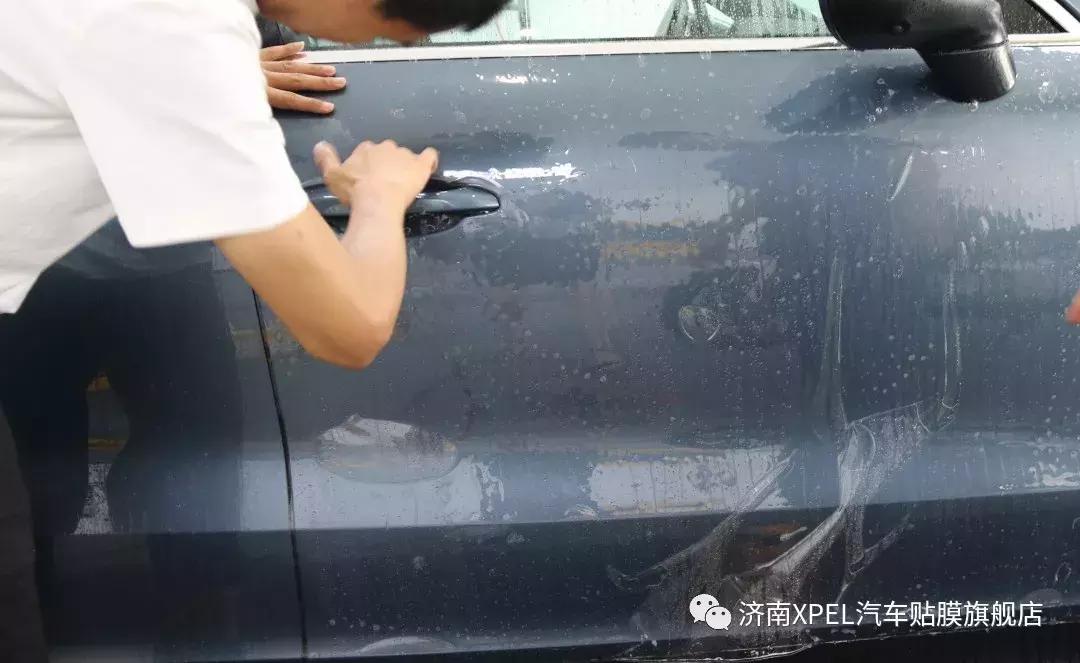 汽车贴膜原理是什么,汽车贴膜原理和方法