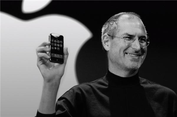 苹果发布会缅怀乔布斯,iphone乔布斯逝世十周年