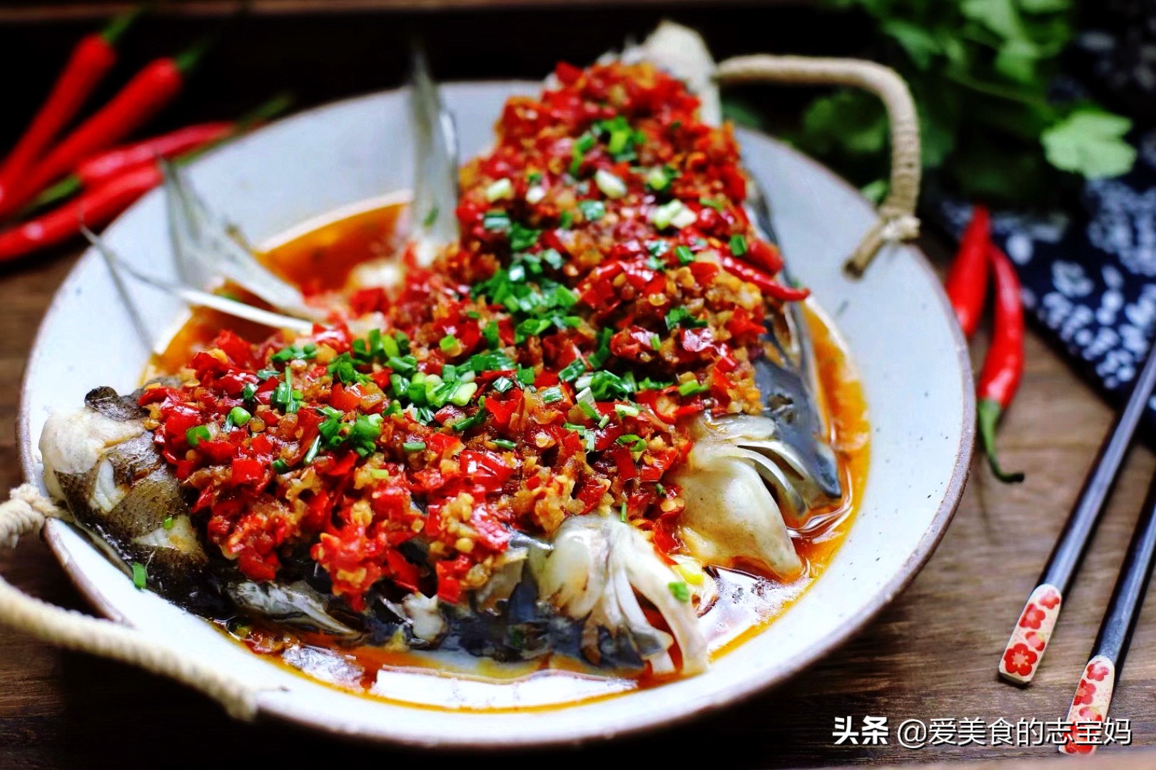 剁椒鱼头最正确做法才好吃,这才是剁椒鱼头的正确做法太香了
