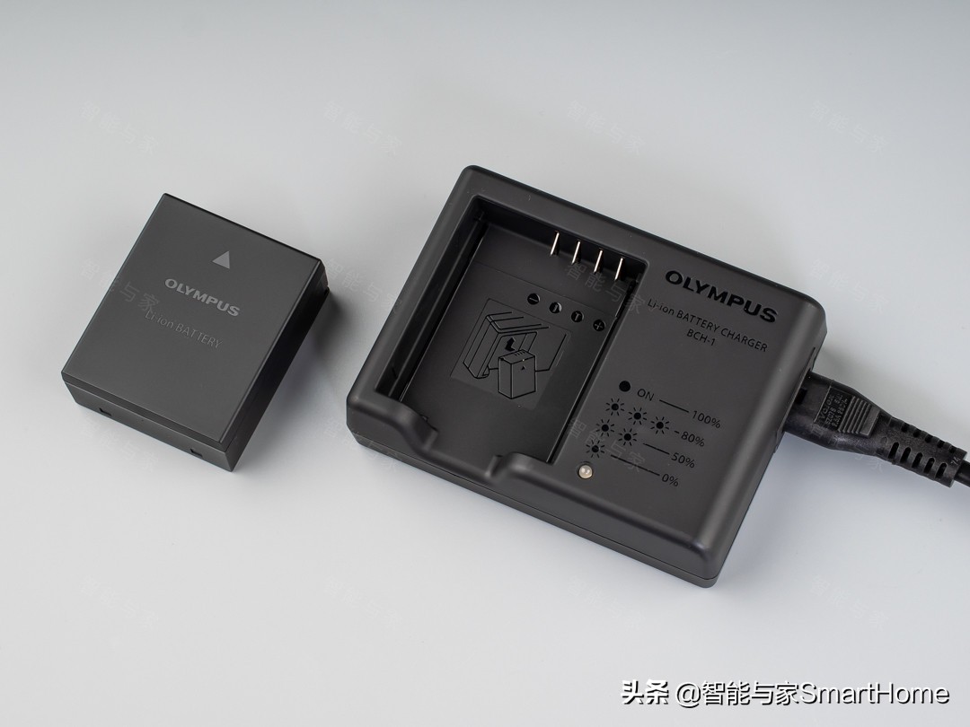 奥林巴斯em1mark3和om1哪个好一点,奥林巴斯OM-DE-M1Mark