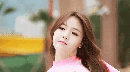 绝了！带着香气*弹炸**逛街，喷一喷袪味留香，吃完火锅衣服不沾味