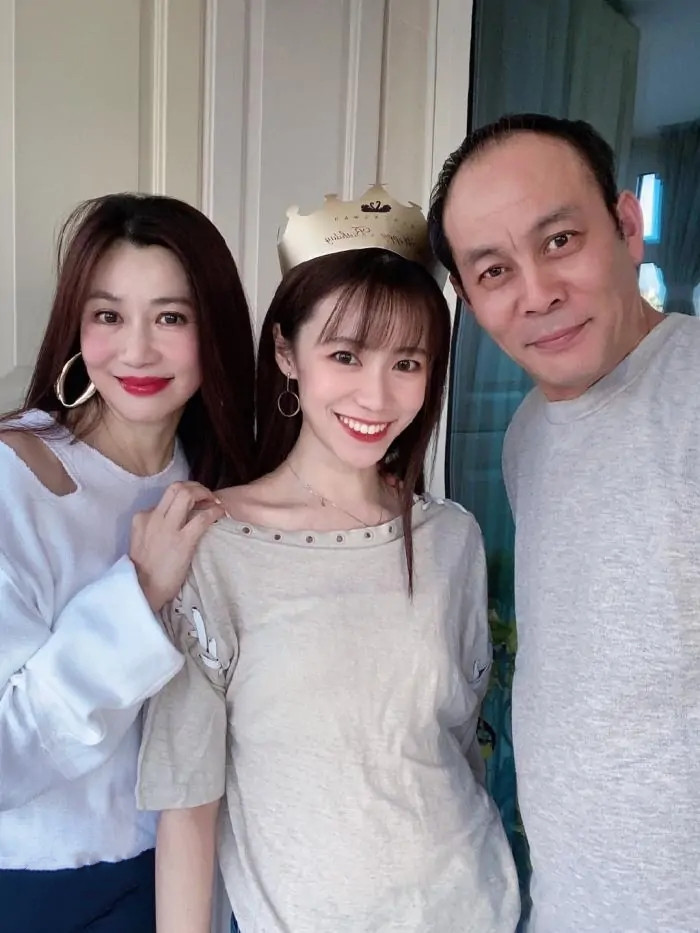 张光北和老婆巩俐,张光北巩俐最新消息