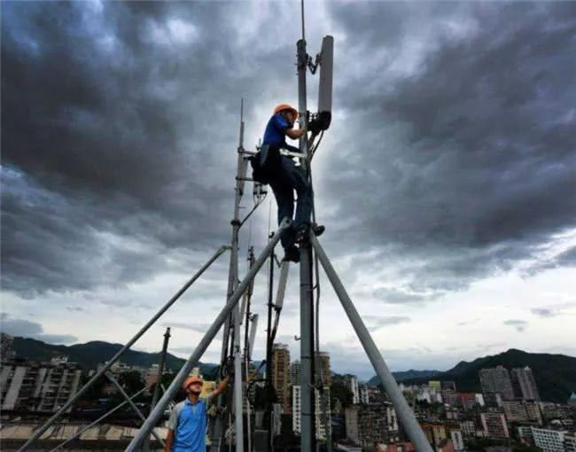 手机4g信号满格为啥上网这么慢,手机信号满格网速龟速