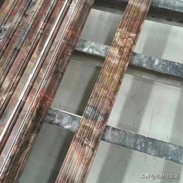 最好看的红色大理石,红色大理石楼梯效果图