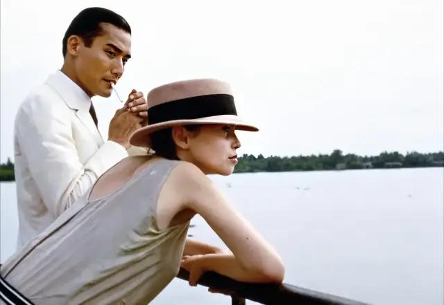 女权的解放：拒绝羞耻，爱这纷纷的欲望，是真正是侵肌袭骨的震颤